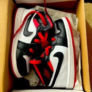 Never worn Jordan size 7C